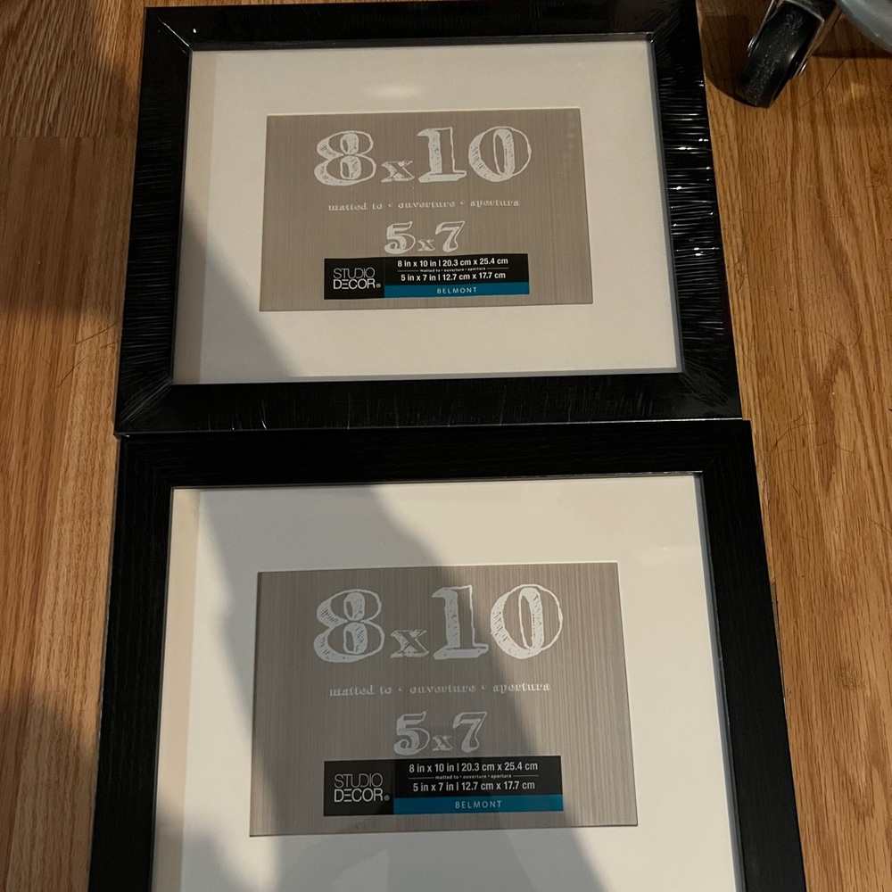 2 8x10 Frames with Matting